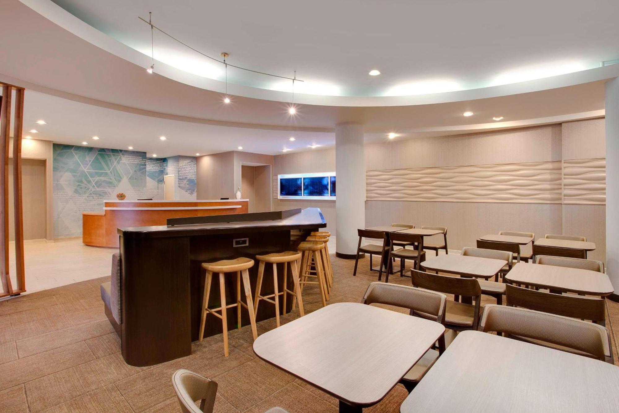 Springhill Suites Hartford Airport/Windsor Locks Eksteriør billede
